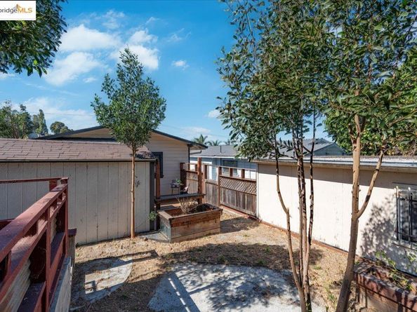1600 E 21St St, Oakland CA 94606