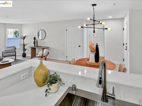 555 10Th St 113, Oakland CA 94607
