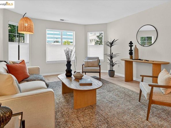 555 10Th St 113, Oakland CA 94607