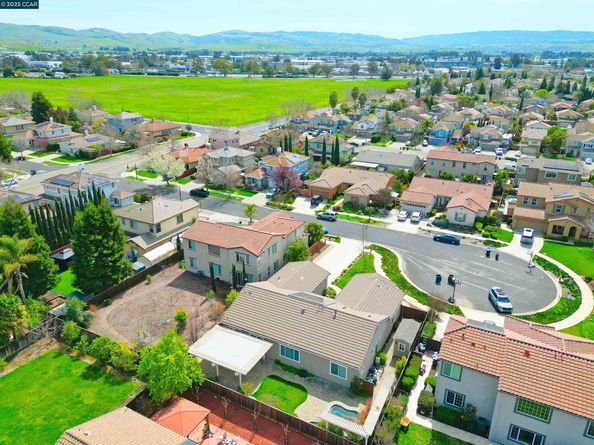 6432 Laurel Creek Pl, Livermore CA 94551
