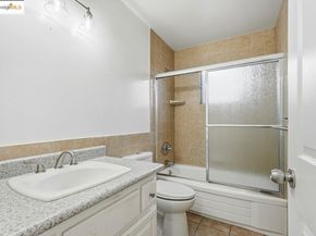 620 Chevy Chase Way, Hayward CA 94544