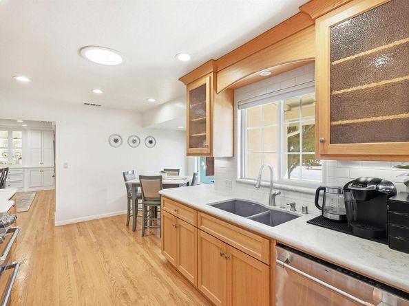 5233 Vernon Ave, Fremont CA 94536