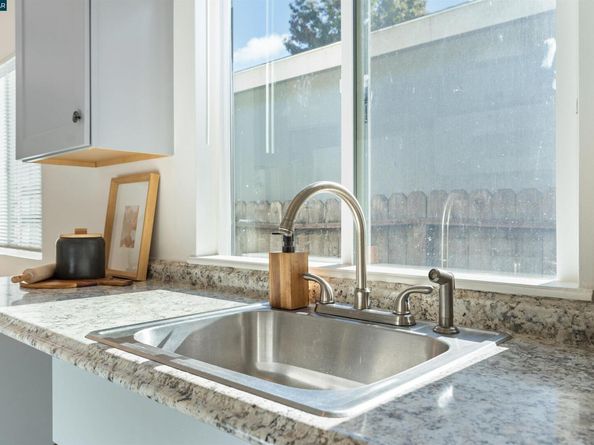 1319 Kelsey Street, Richmond CA 94801