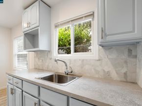 9028 A St, Oakland CA 94603