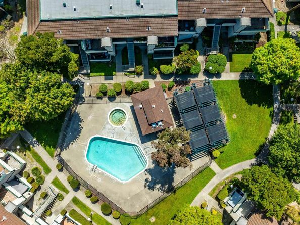 3058 Flint 40, Union City CA 94587