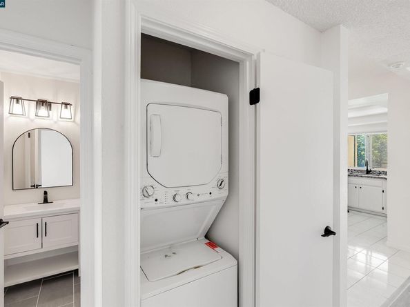 3058 Flint 40, Union City CA 94587