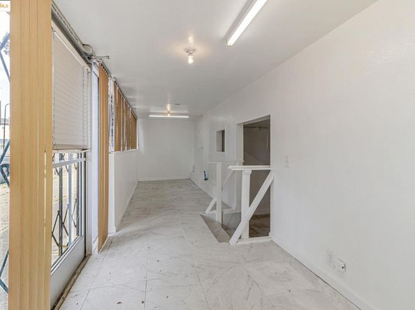 3109 Sacramento St, Berkeley CA 94702