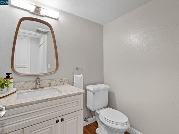 1696 San Miguel Dr, Walnut Creek CA 94596