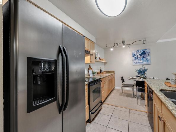 66 Fairmount Ave 316, Oakland CA 94611