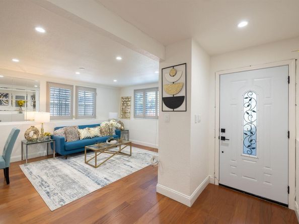 1234 Willow St, Oakland CA 94607