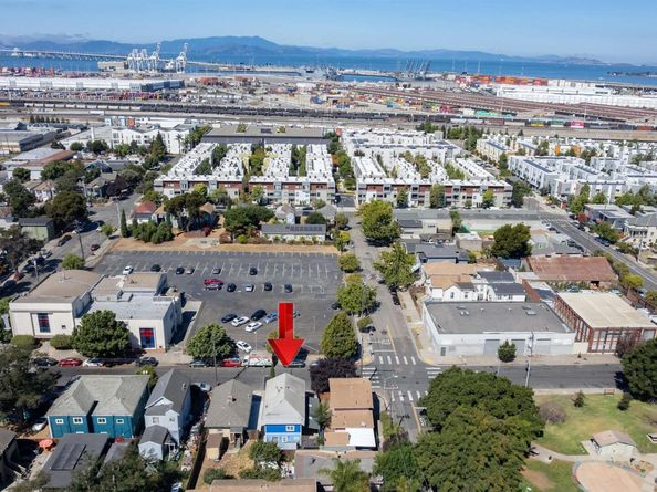 1234 Willow St, Oakland CA 94607