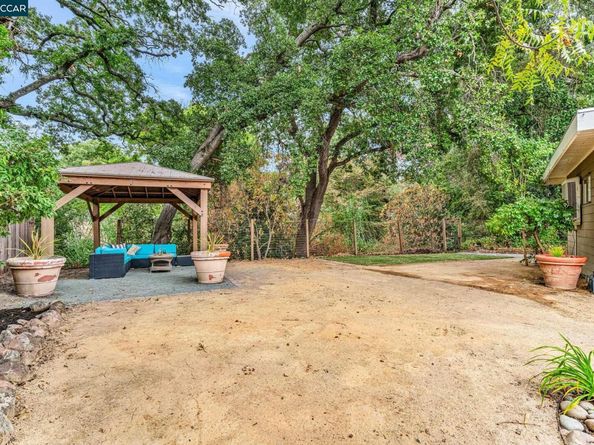 1760 Magnolia Way, Walnut Creek CA 94595