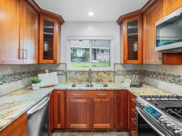 187 Miramonte Dr, Moraga CA 94556
