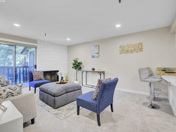 1775 Panda Way 337, Hayward CA 94541
