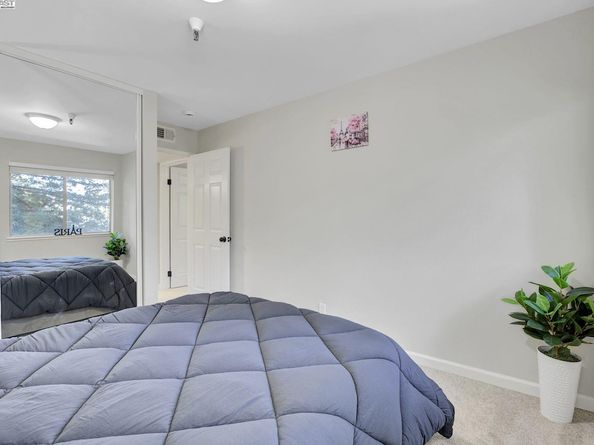 1775 Panda Way 337, Hayward CA 94541