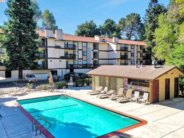 1775 Panda Way 337, Hayward CA 94541