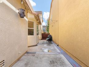 2564 Anchorage Pl, Hayward CA 94545