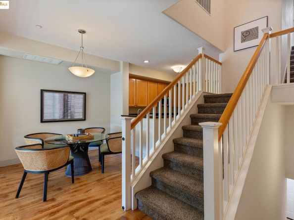 6042 Old Quarry Loop, Oakland CA 94605