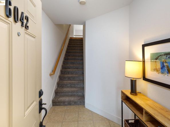 6042 Old Quarry Loop, Oakland CA 94605