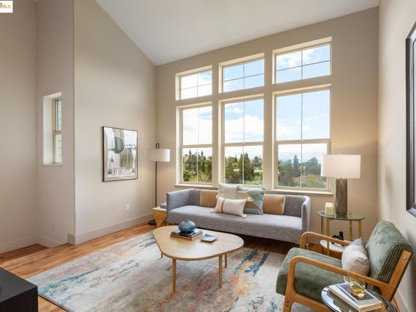 6042 Old Quarry Loop, Oakland CA 94605