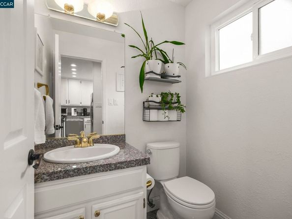 394 Ilo Lane 303, Danville CA 94526