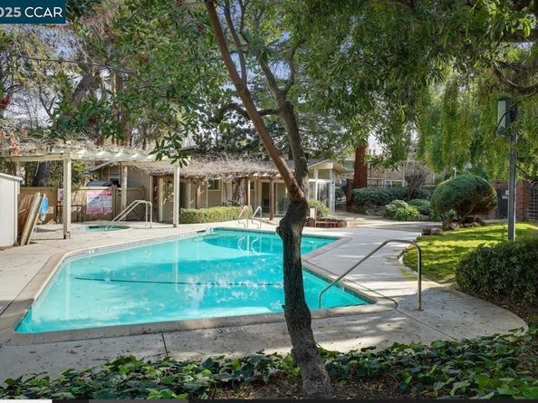 394 Ilo Lane 303, Danville CA 94526