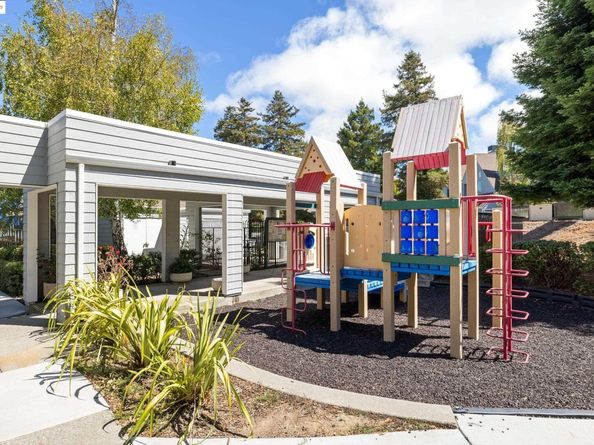 3675 West Ct, Richmond CA 94806