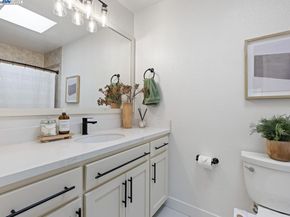 14566 S Bascom Ave, Los Gatos CA 95032