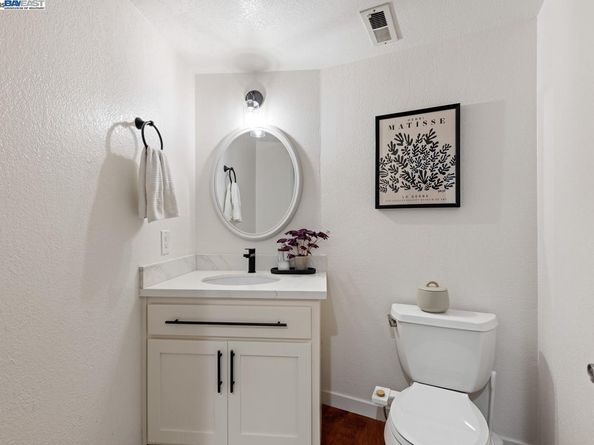 14566 S Bascom Ave, Los Gatos CA 95032