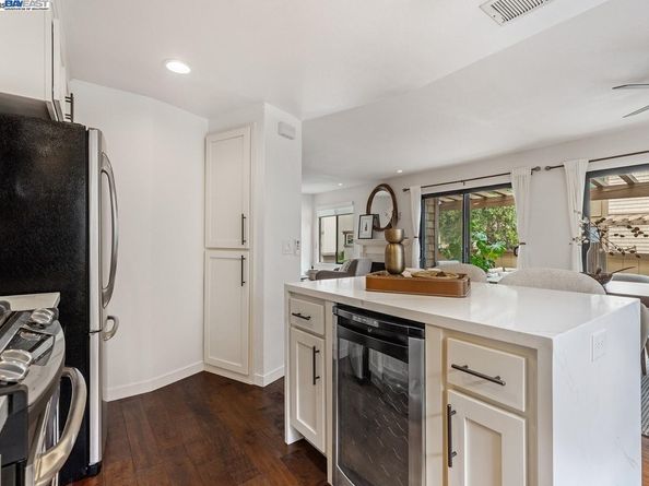 14566 S Bascom Ave, Los Gatos CA 95032