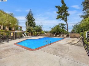 14566 S Bascom Ave, Los Gatos CA 95032