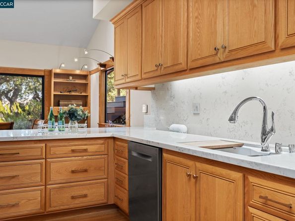 151 Spyrock Ct, Walnut Creek CA 94595