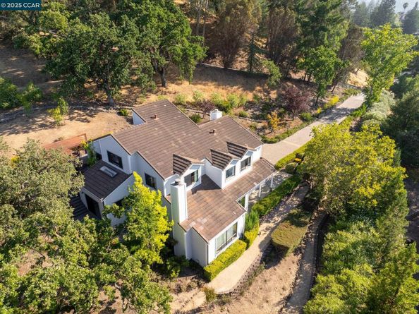 151 Spyrock Ct, Walnut Creek CA 94595
