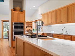 151 Spyrock Ct, Walnut Creek CA 94595