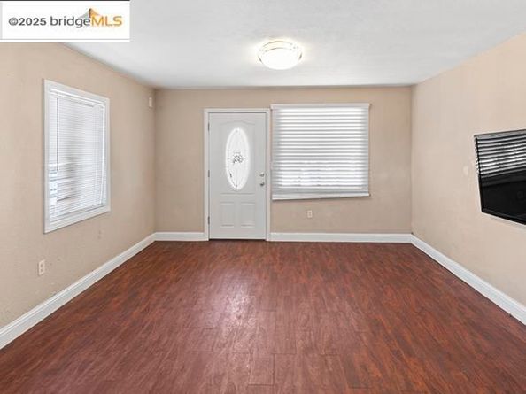 1132 86Th Ave, Oakland CA 94621