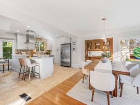 828 Alma Pl, Oakland CA 94610