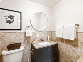 828 Alma Pl, Oakland CA 94610