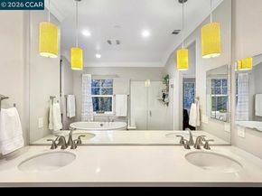 2291 Overlook Dr, Walnut Creek CA 94597