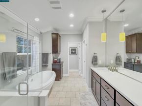 2291 Overlook Dr, Walnut Creek CA 94597