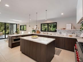 5645 Bacon Rd, Oakland CA 94619