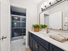 199 Montecito Ave 301, Oakland CA 94610