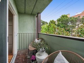 199 Montecito Ave 301, Oakland CA 94610