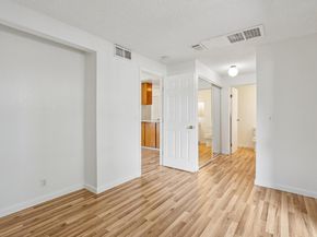 620 River Oak Way 84, Hayward CA 94544