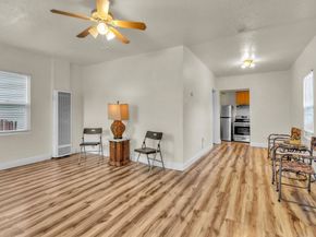 Undisclosed Address #41124215, Oakland CA 94605