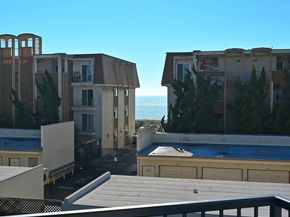 960 Shorepoint 215, Alameda CA 94501