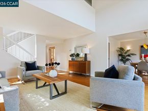 7 Doral Dr, Moraga CA 94556