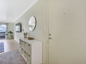 407 Orange St 410, Oakland CA 94610