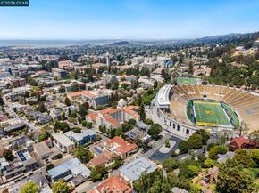 2 Panoramic Way 304, Berkeley CA 94704