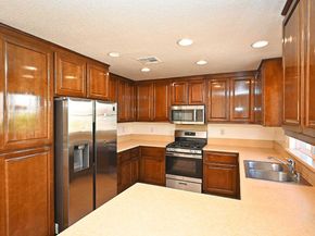 215 Santa Barbara St, San Pablo CA 94806