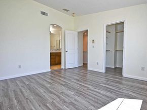 215 Santa Barbara St, San Pablo CA 94806